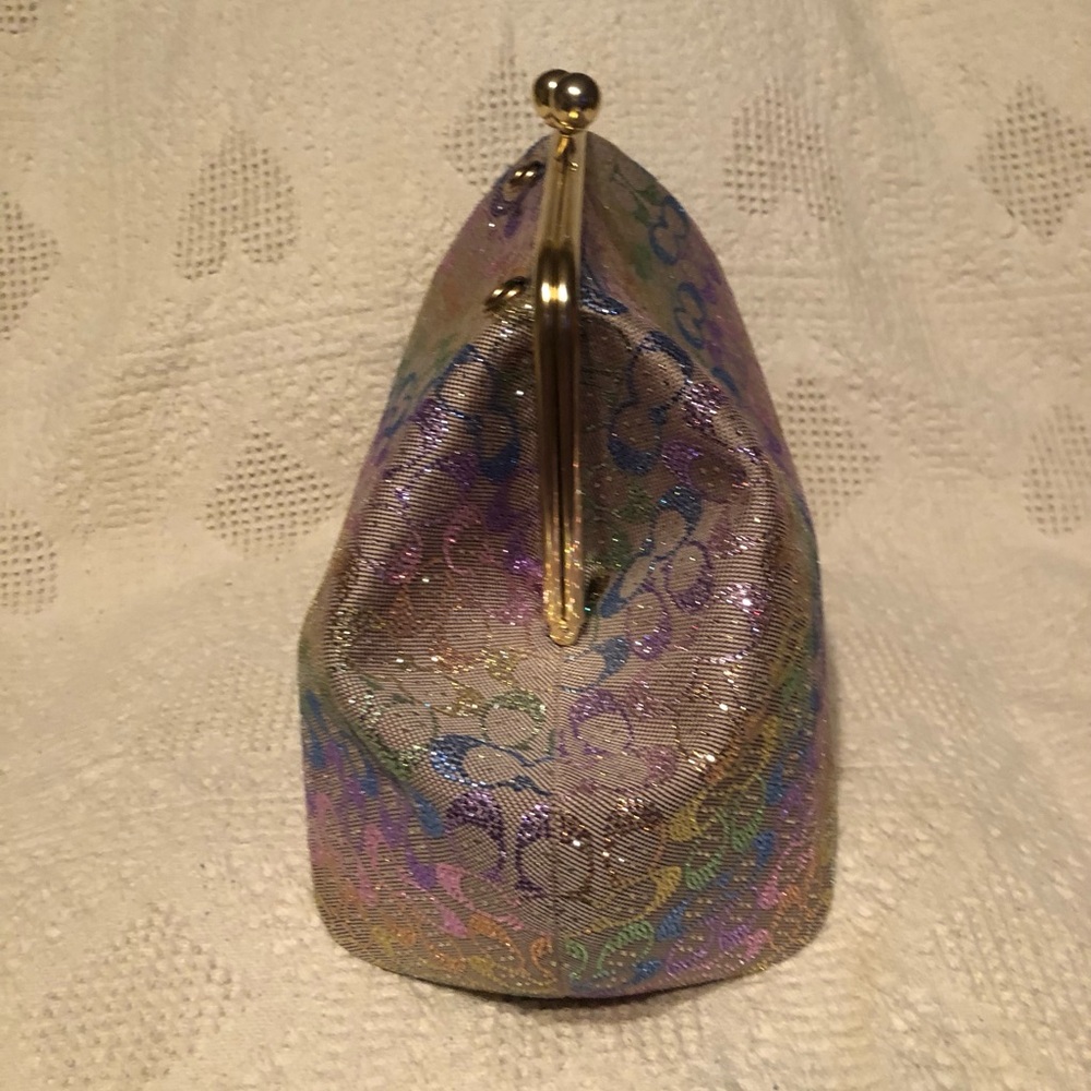 COACH
Large Kisslock Frame Bag, NWOT
in Crystal signature jacquard - Picture 5 of 8